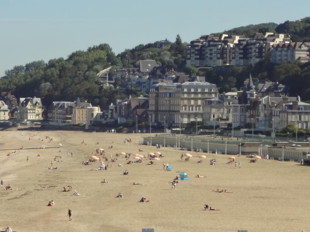 Deauville Marina - Escapade Vue Mer Экстерьер фото